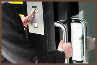 Columbus Any Time Locksmith Columbus, OH 614-360-9212 - 10-comm-lock